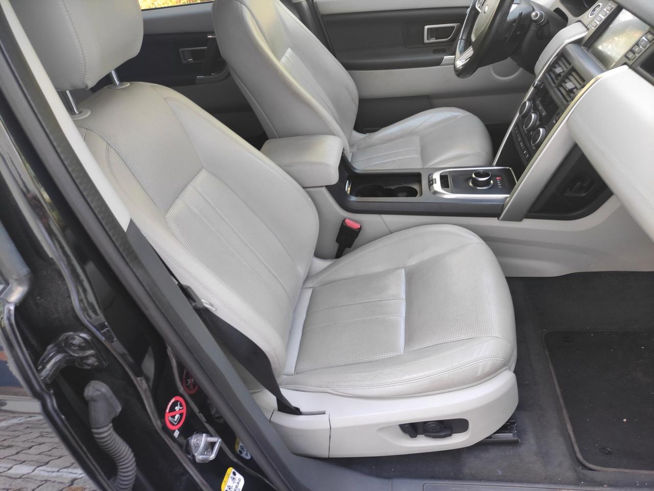 Land Rover Discovery Sport 2.0 TD4 180 CV