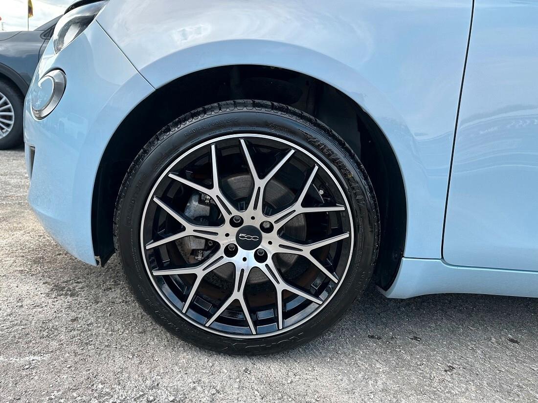 Fiat 500 La Prima Berlina 42 kWh