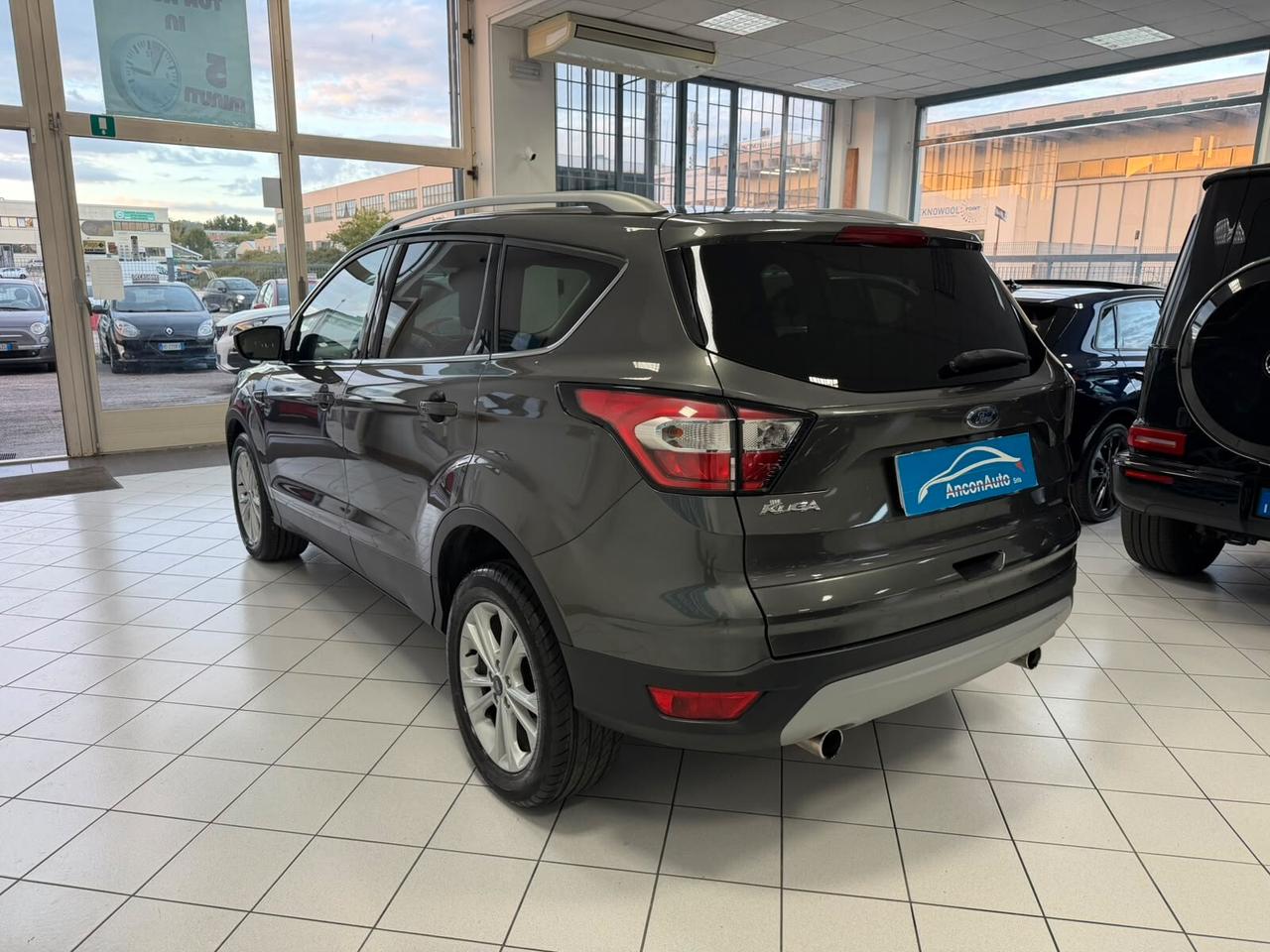 Ford Kuga 1.5 TDCI ST LINE 2017
