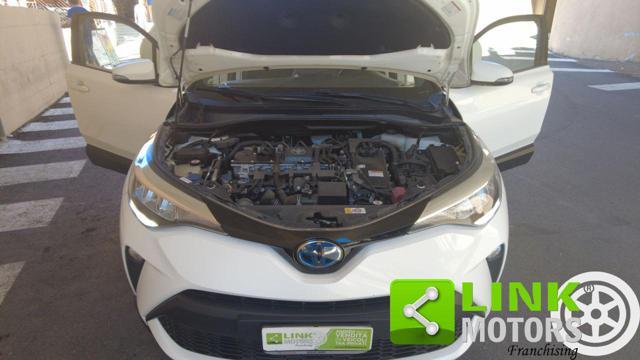 TOYOTA C-HR 1.8 Hybrid E-CVT Active