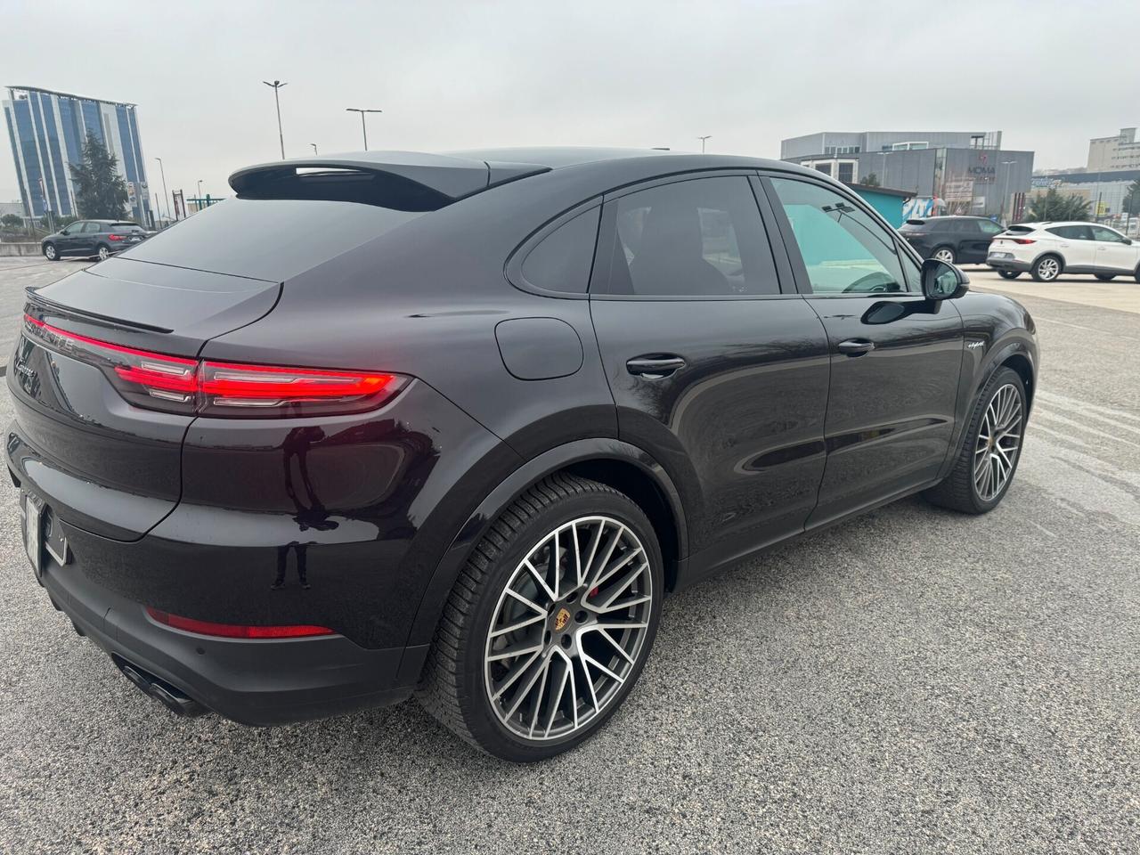 Porsche Cayenne Coupé 3.0 V6 E-Hybrid