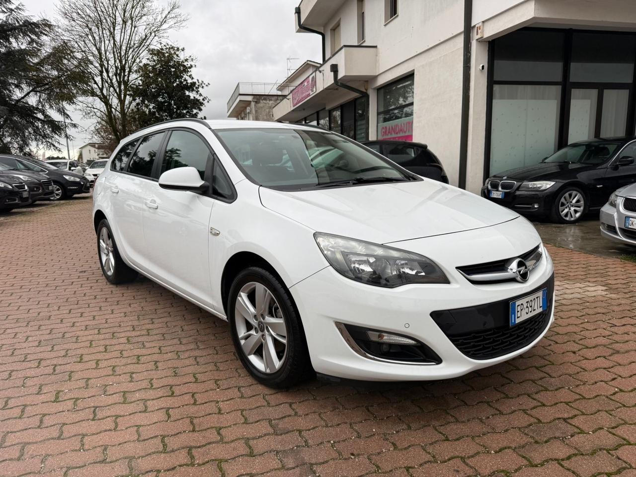 Opel Astra 1.7 CDTI 110CV 5 porte Business Autocarro