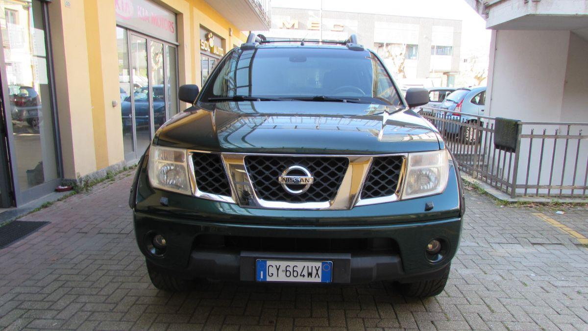 NISSAN - Navara 2.5 dci xe double cab hard top 5 posti kit parafanghi allargati raptor