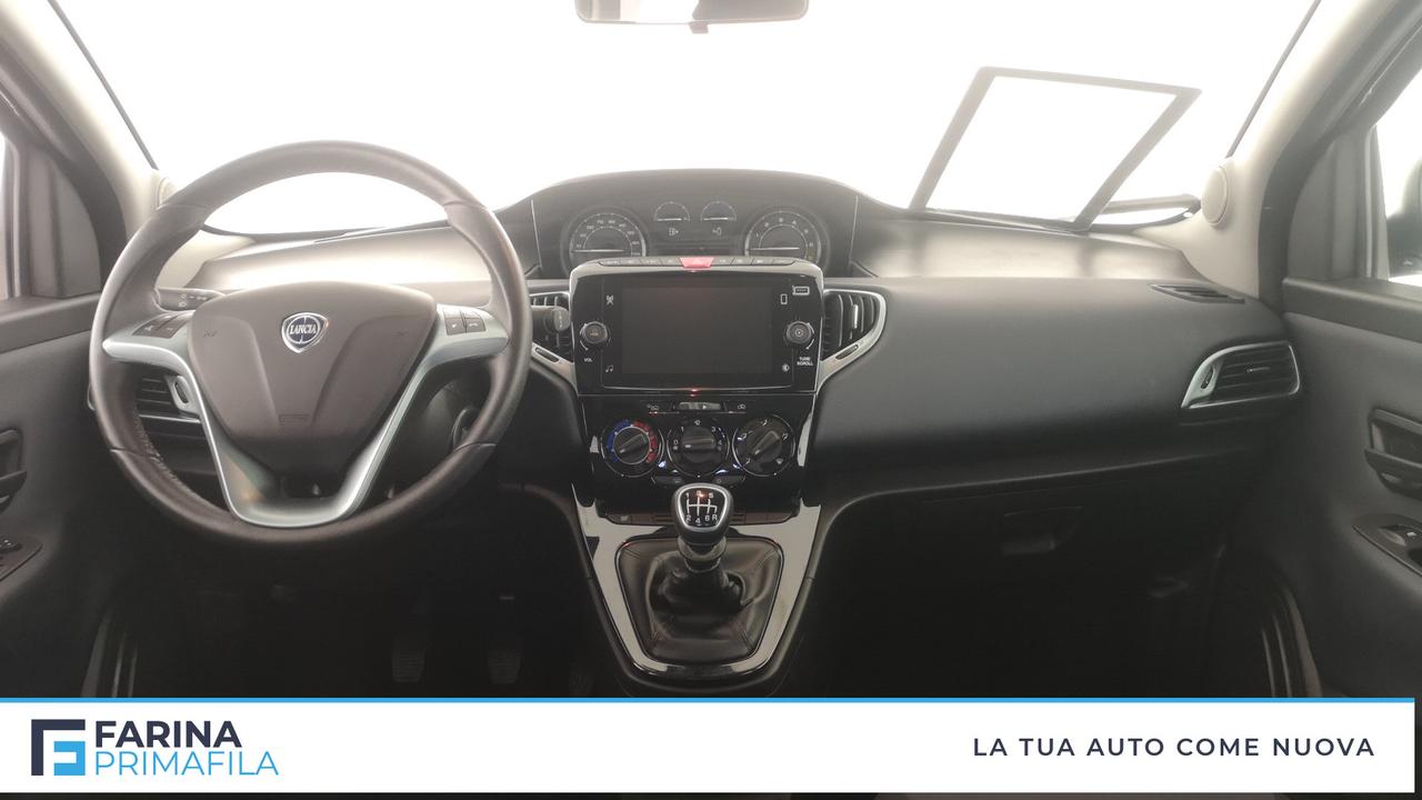 LANCIA Ypsilon III 2021 - Ypsilon 1.0 firefly hybrid Platino s&s 70cv