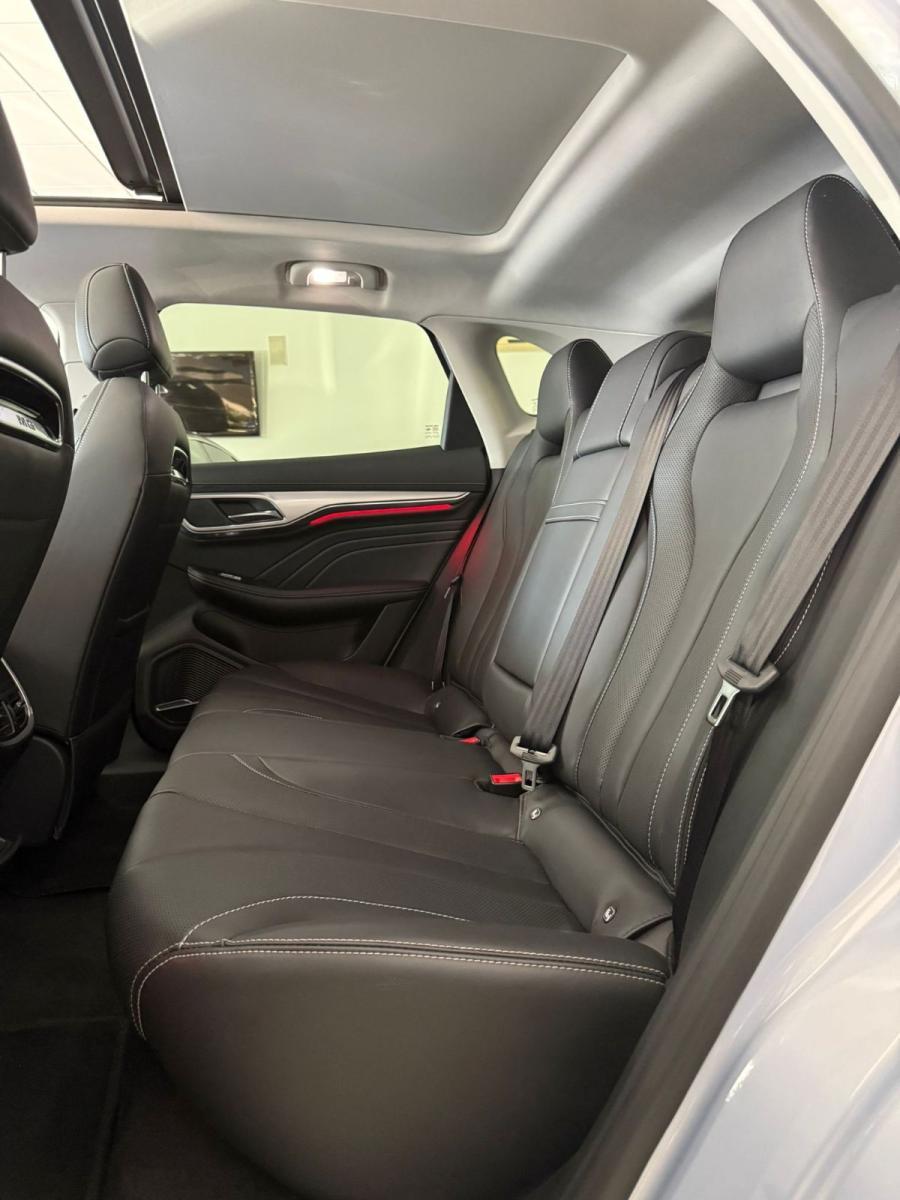 MG - Marvel R - Luxury