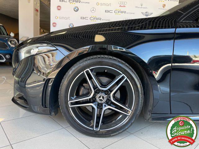 MERCEDES-BENZ A 180 d Premium AMG * NIGHT PACK * PACKLUCI