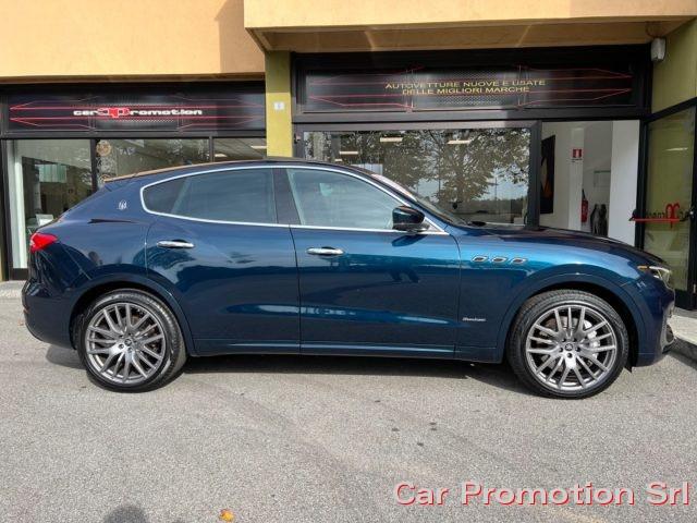 MASERATI Levante V6 AWD Granlusso UNA DI CENTO