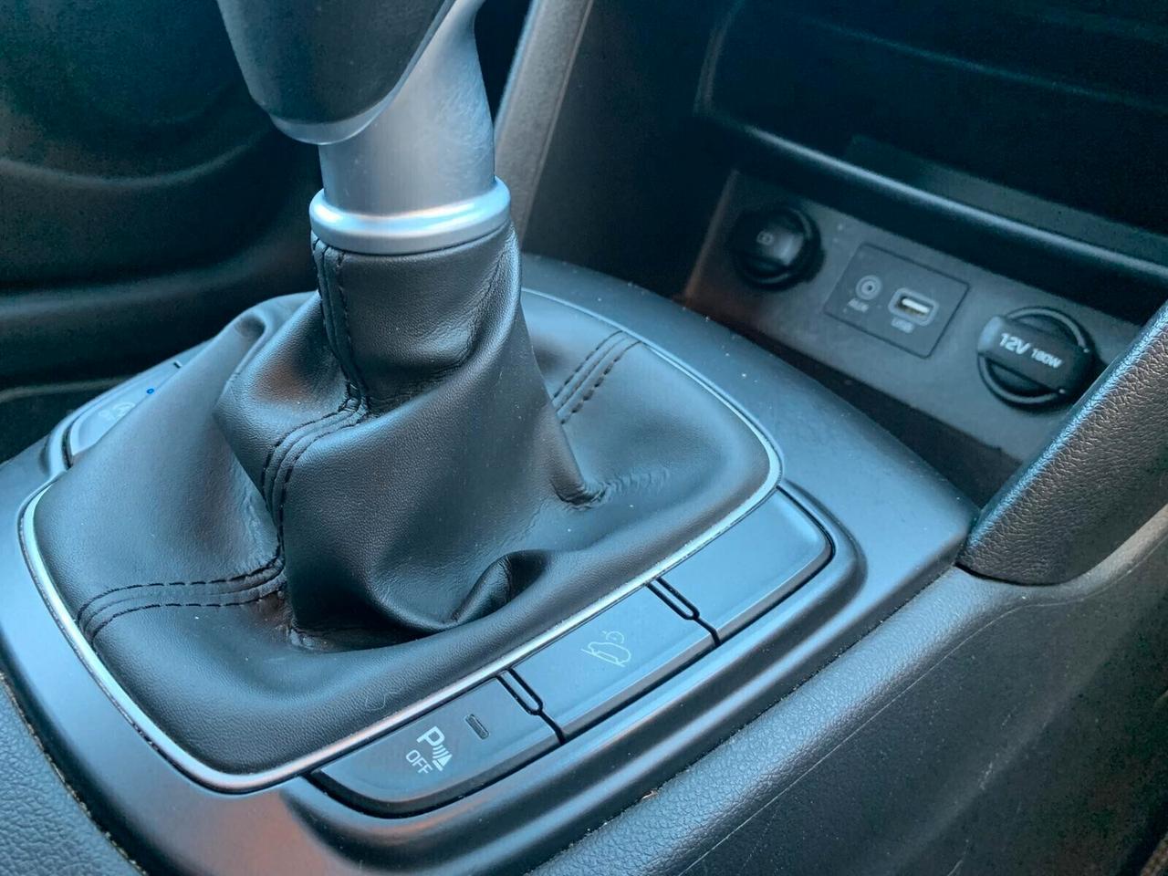 Hyundai Kona 1.0 T-GDI catena Neopatentati