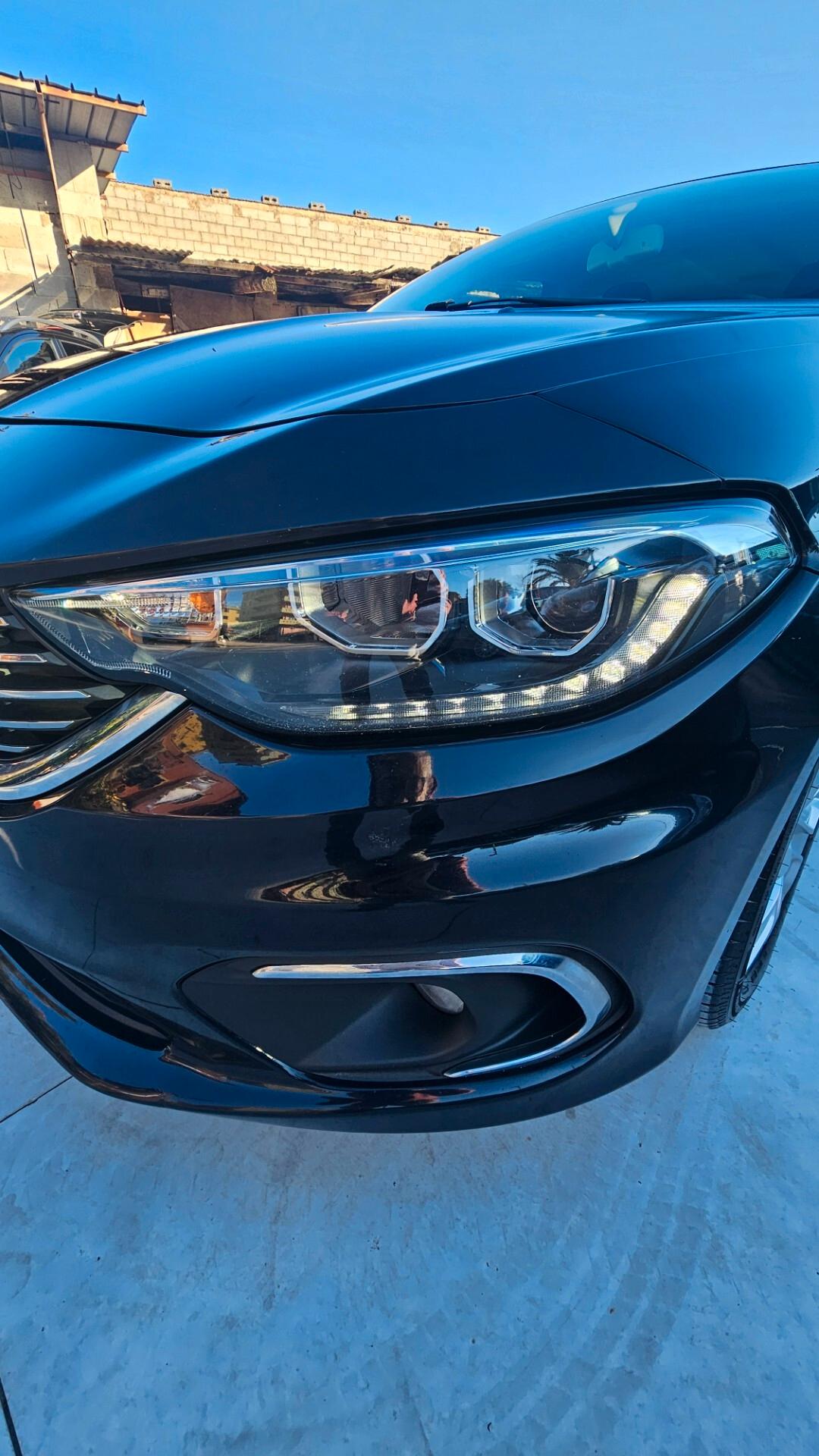 Fiat Tipo 1.6 Mjt S&S SW Lounge