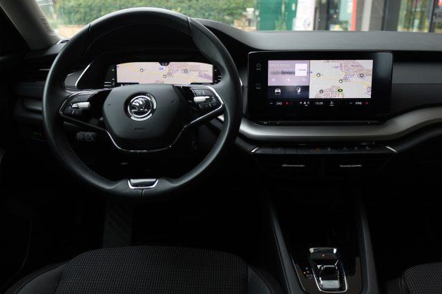 SKODA Octavia 2.0 TDI EVO SCR DSG Wagon UniPro ACC Radar LED Nav