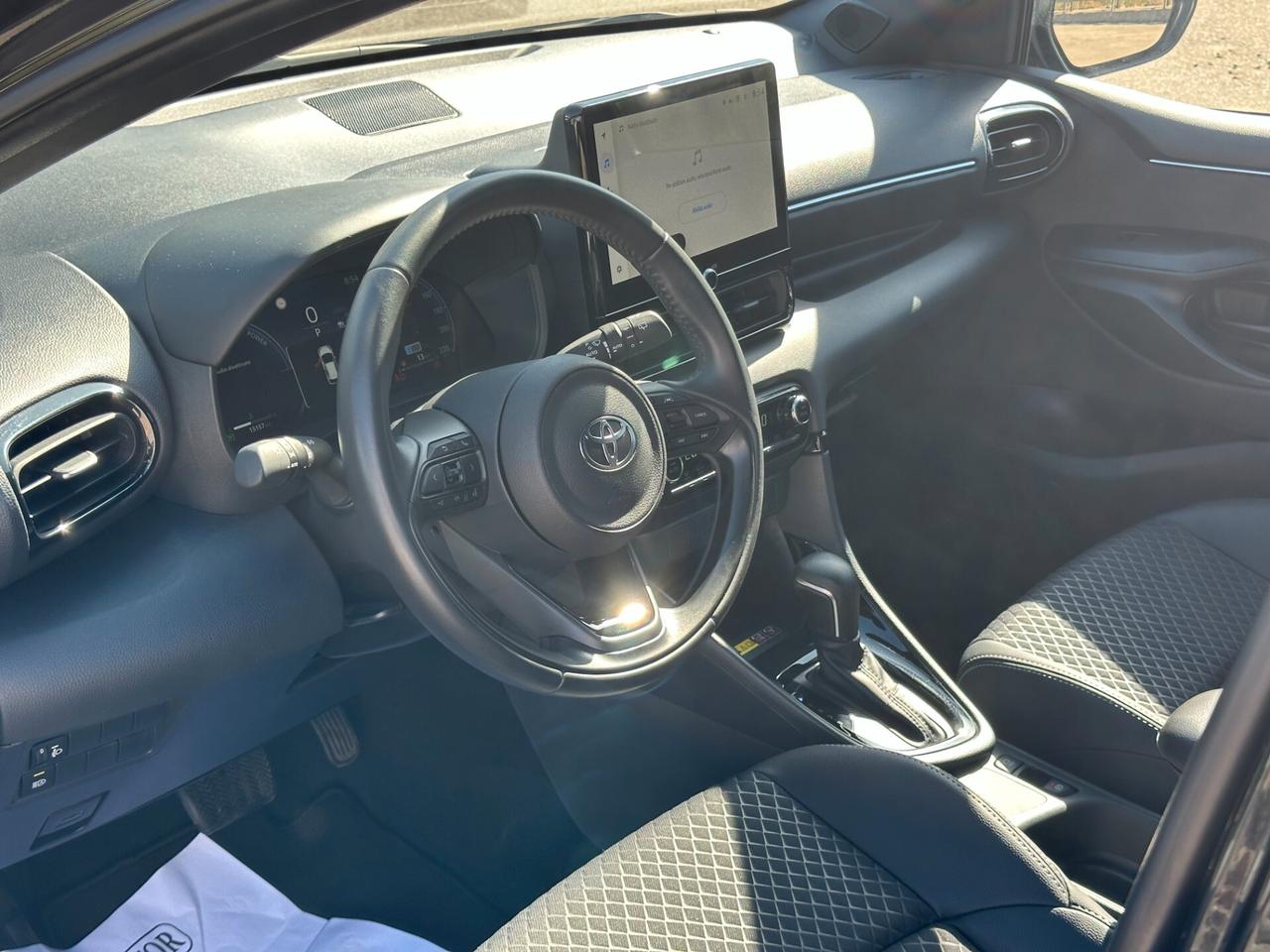 Toyota Yaris 1.5 Hybrid 130 CV Premiere - Garanzia Ufficiale