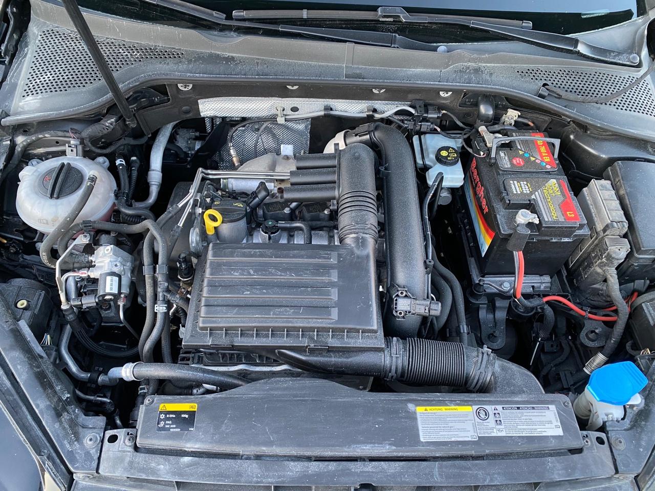 Volkswagen Golf 1.4 TGI 5p. Trendline BlueMotion PRONTA COSEGNA