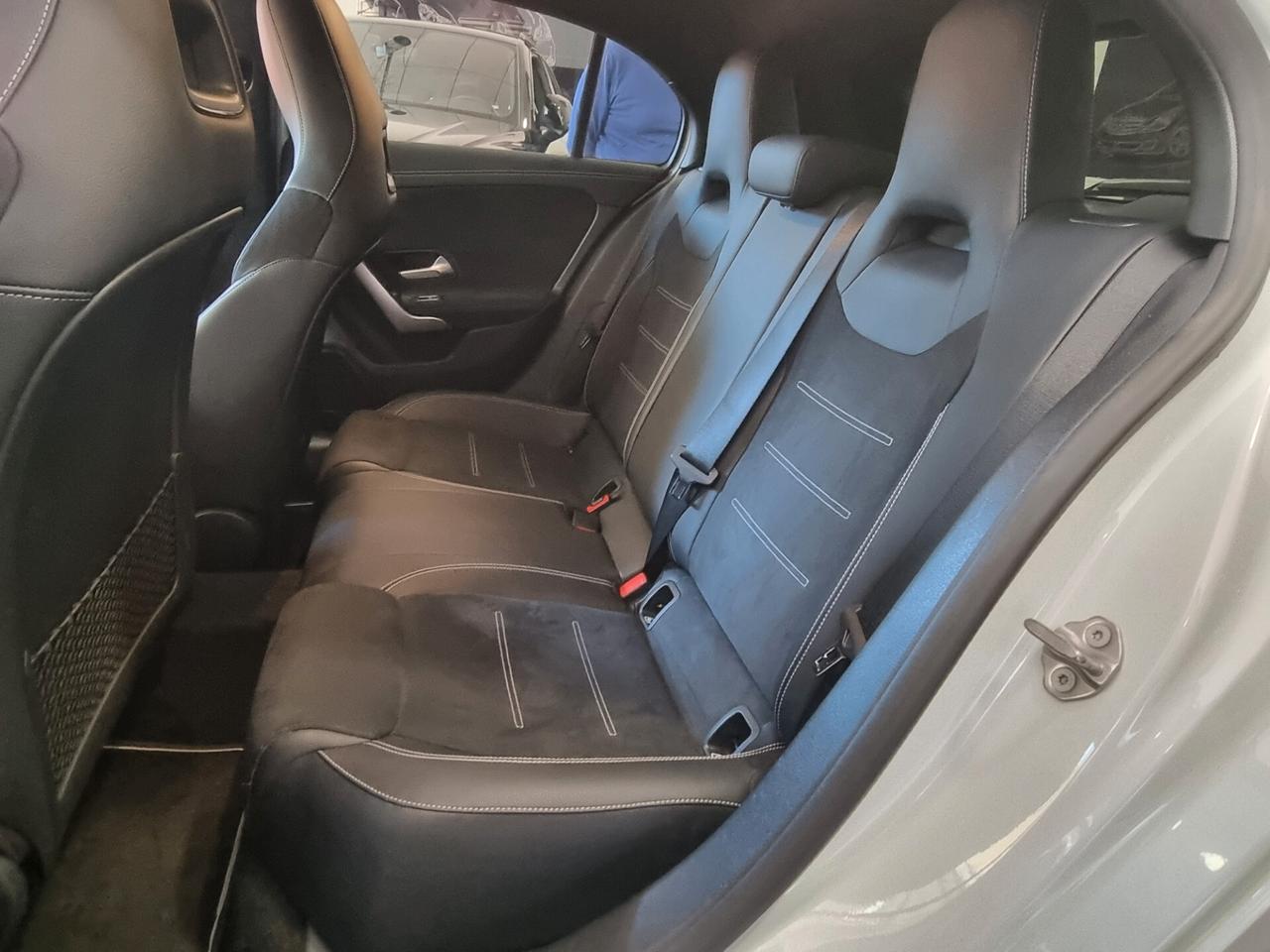 Mercedes-benz A 180 d Automatic Premium edition