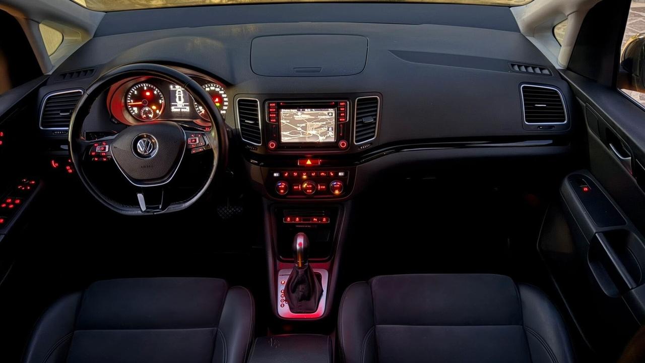 Volkswagen Sharan 2.0 #UNICOPROPRIETARIO #TDI 184 CV SCR DSG 4MOT. Executive BlueMot. Tech.