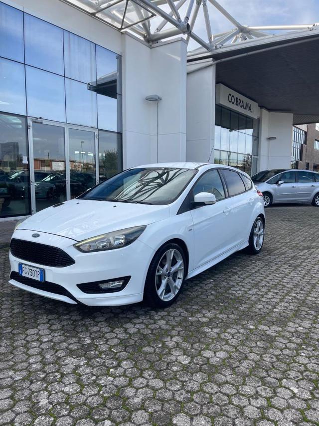 FORD Focus 1.0 EcoBoost 125 CV ST-LINE NEOPATENTATO