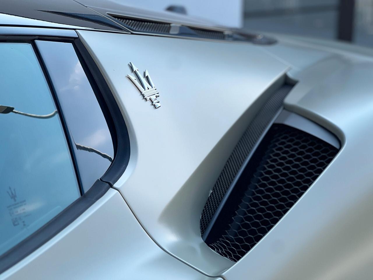 Maserati MC20