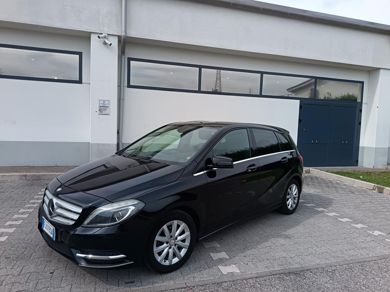 Mercedes-benz B 180 CDI BlueEFFICIENCY Premium