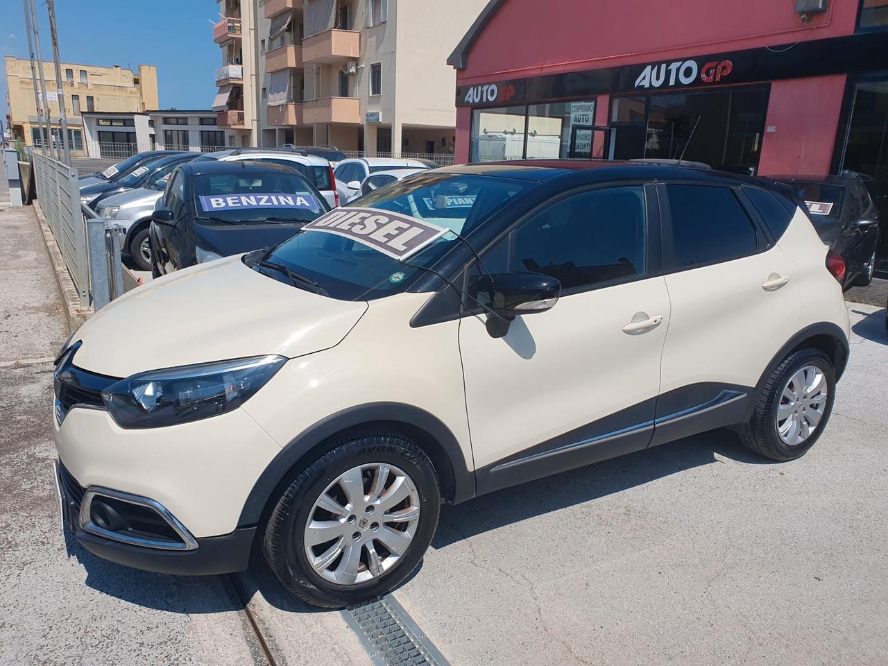 Renault Captur 1.5 dCi 8V 90 CV Neopatentati 2014