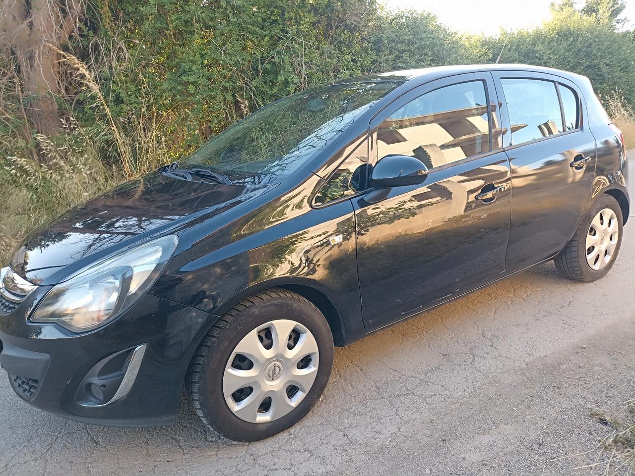 OPEL CORSA GPL CASA MADRE 04/2014 KM 110.000 PROPIETARIO