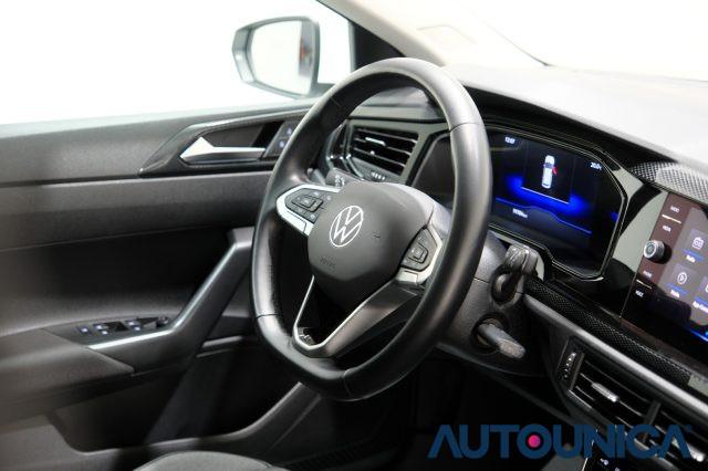 VOLKSWAGEN Polo 1.0 TSI STYLE NEOPATENTATI FARI LED
