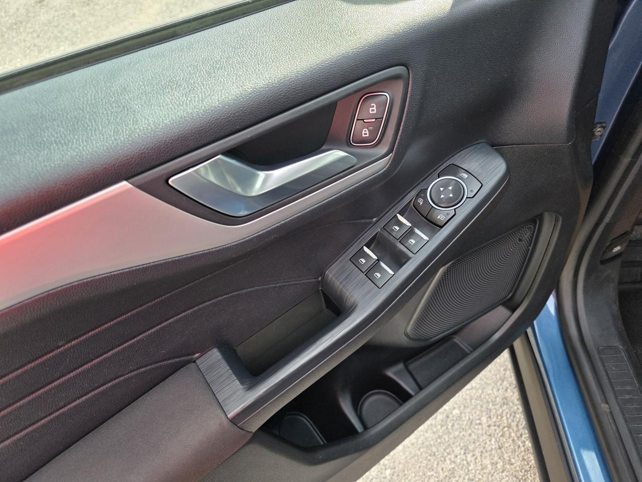 Ford Kuga 1.5 TDCI 120cv CONNECT