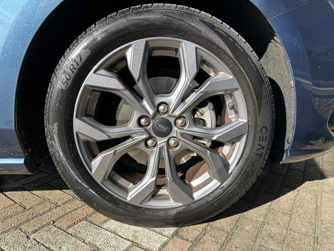 Ford Focus 1.0 EcoBoost Hybrid 125 CV SW ST-Line