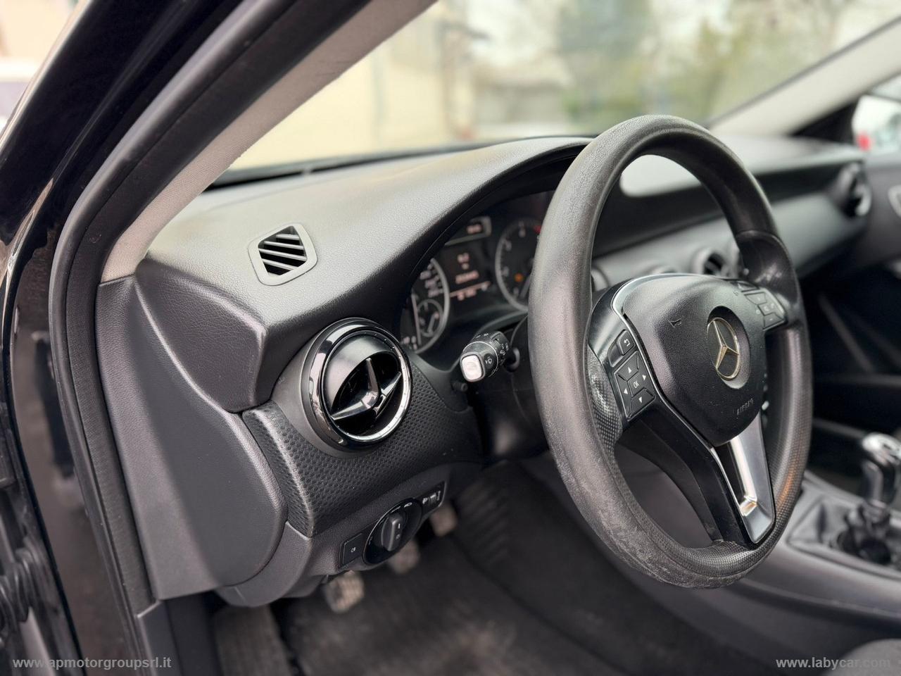 MERCEDES-BENZ A 180 CDI SPORT