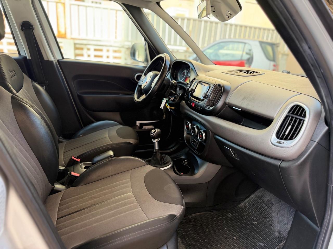 Fiat 500L 0.9 TwinAir Turbo Natural Power Mirror