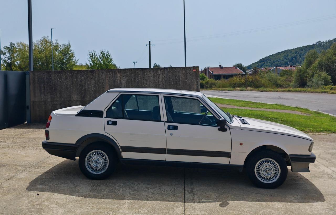 Alfa Romeo Giulietta 1.6 L