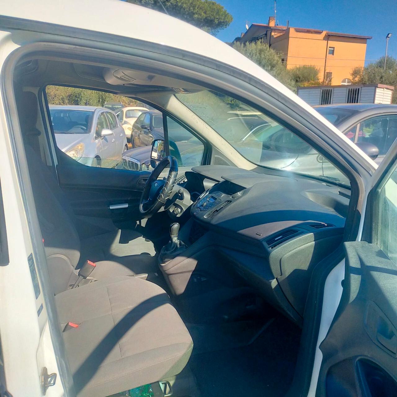 Ford Transit Connect trasporto medicinali