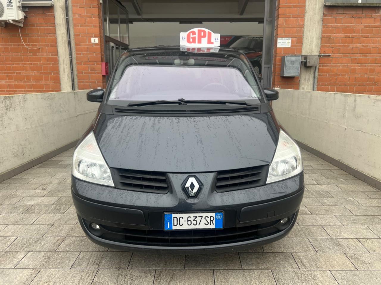 Renault Espace 2.0 16V Confort