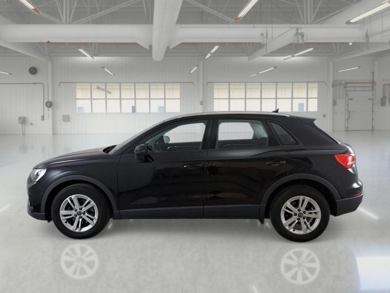 AUDI Q3 35 TFSI S tronic Business