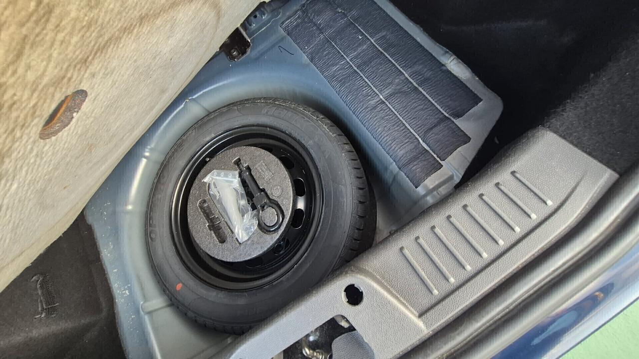 Ford Fiesta 1.5 TDCi 75CV 5 porte Titanium