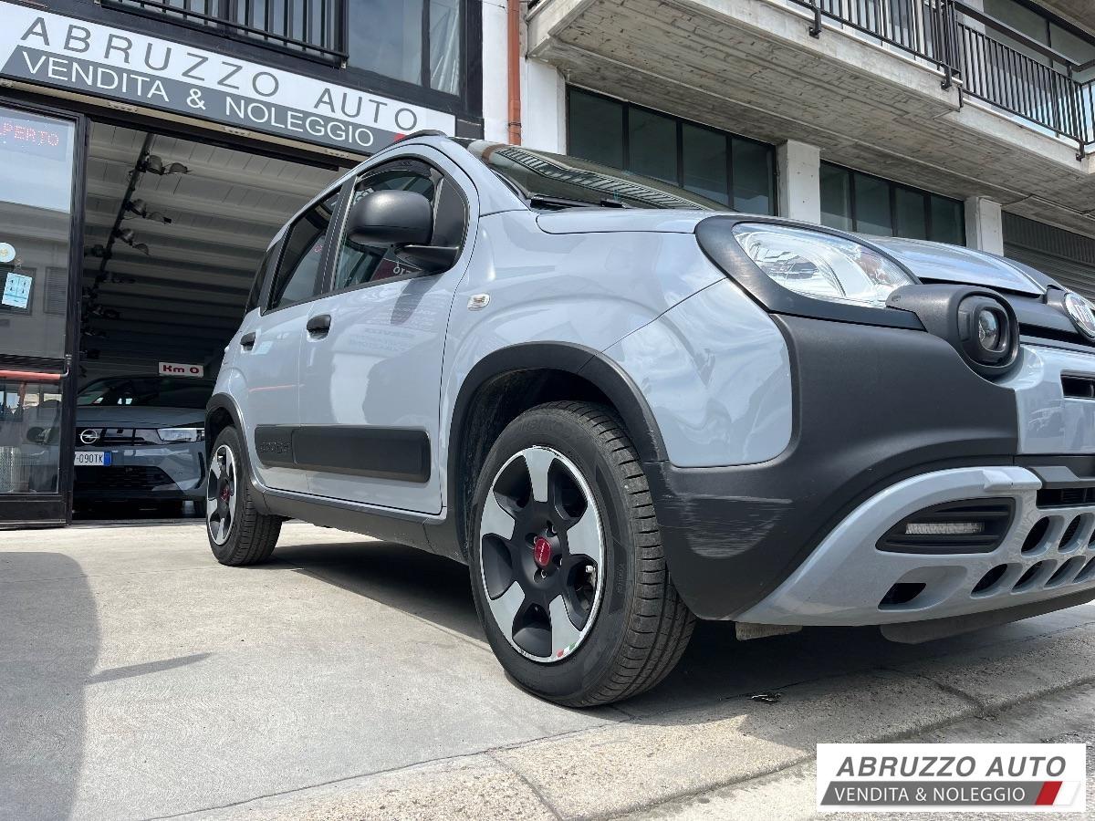 FIAT Panda 1.0 Hybrid City Cross