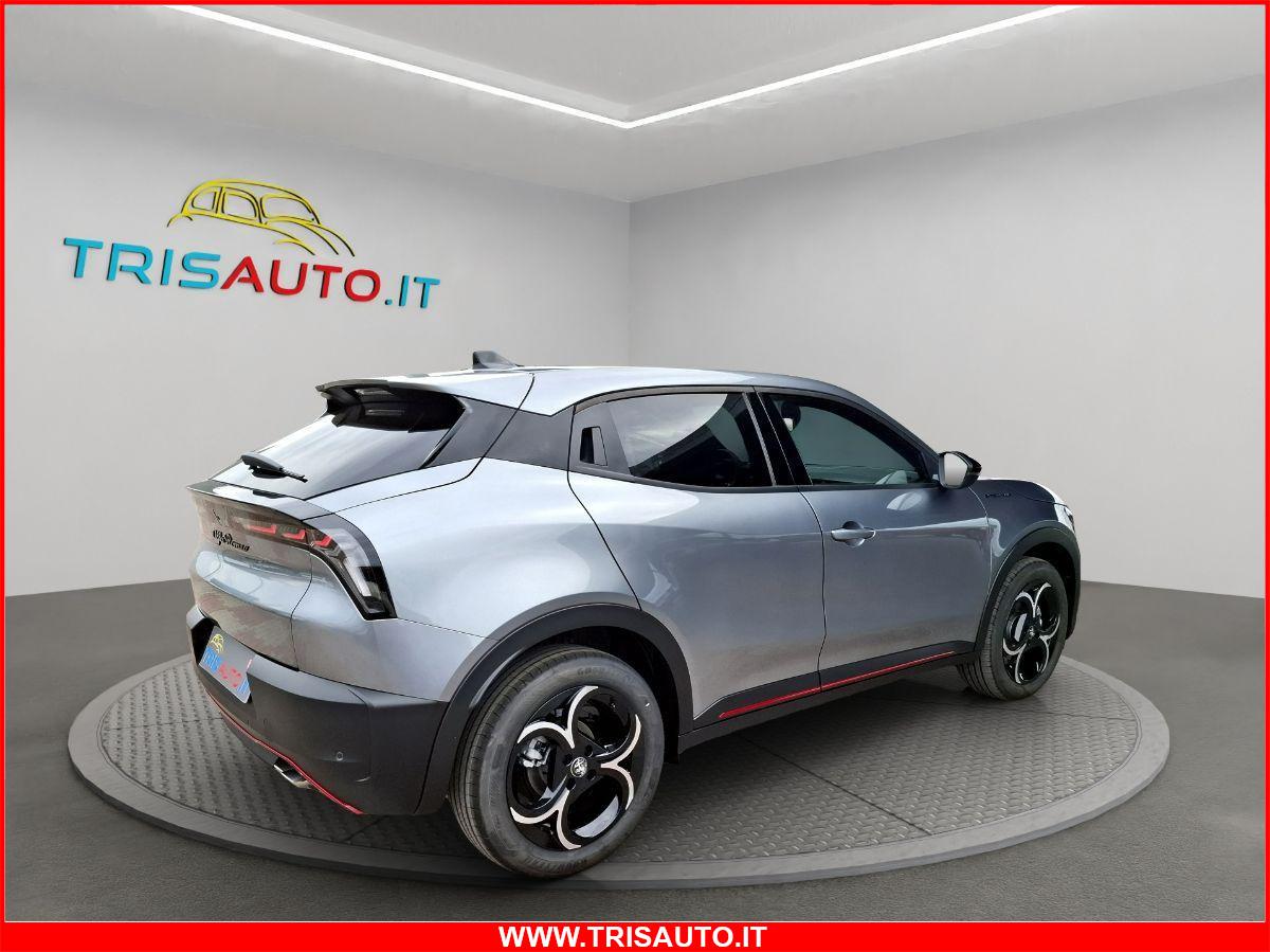 ALFA ROMEO Junior 1.2T Hybrid eDCT6 145cv Speciale NEOPATENTATI IVATA