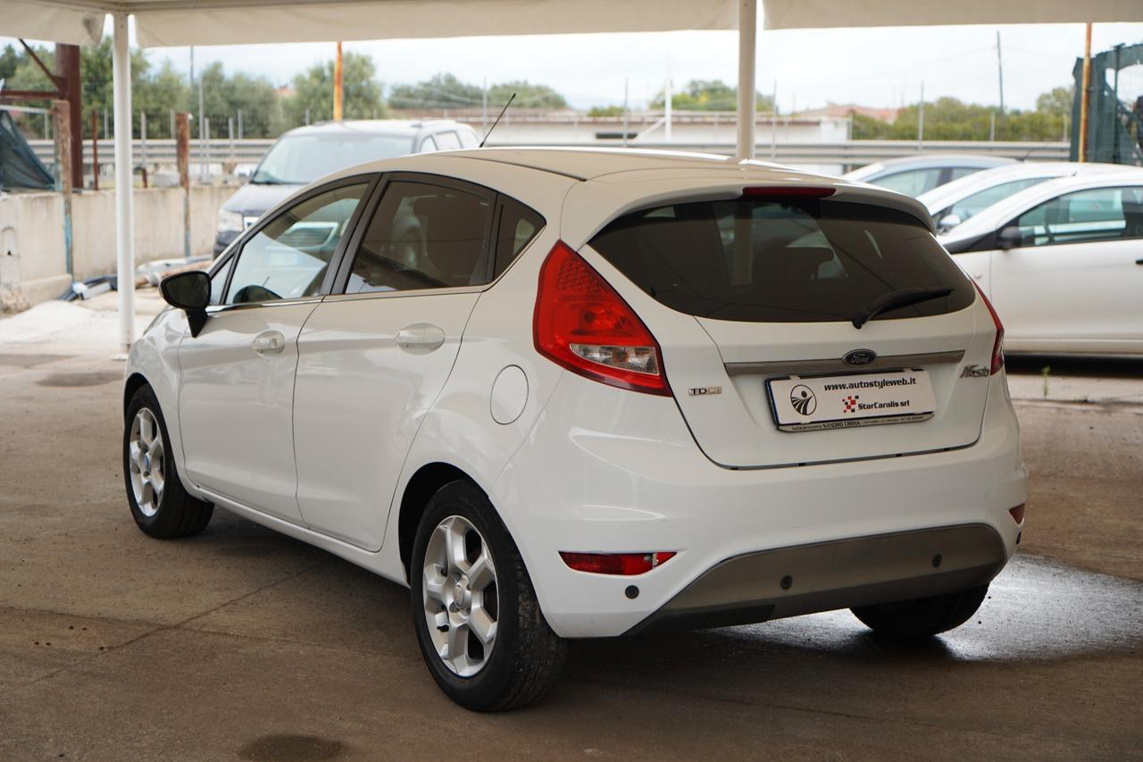 Ford Fiesta+ 1.4 TDCi 68CV 5 porte