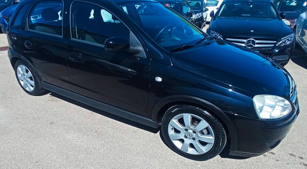 Opel Corsa AUTOMATICA! 58 MILA KM!
