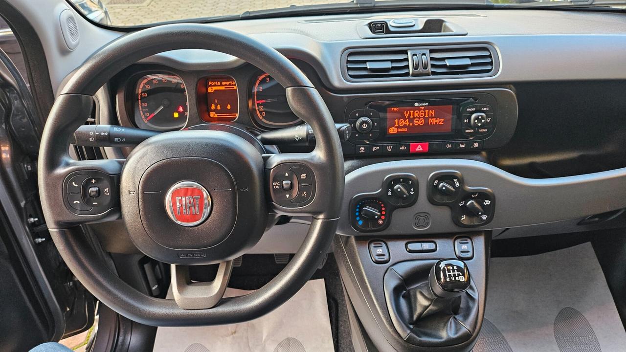 Fiat Panda 1.0 IBRIDA city life Targa GH355HY