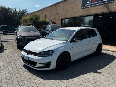 Volkswagen Golf GTI Performance 2.0 TSI DSG 3p. BlueMotion Technology