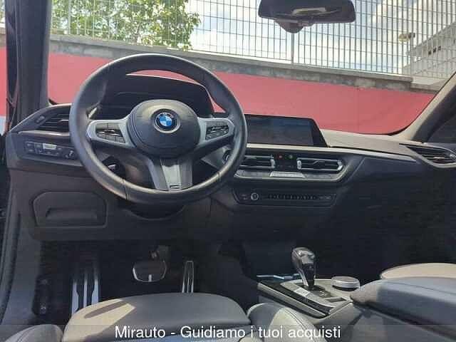 BMW Serie 1 (F40) 118d 5p. Msport