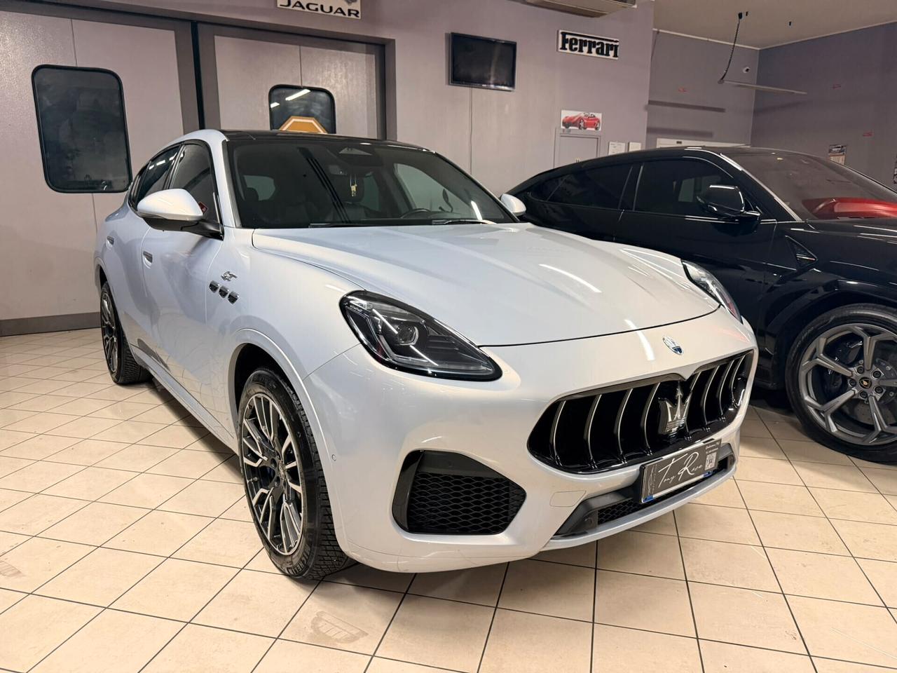 Maserati Grecale MHEV 300 CV AWD GT TETTO ELETTRICO