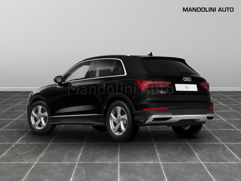 Audi Q3 35 2.0 tdi business advanced s tronic