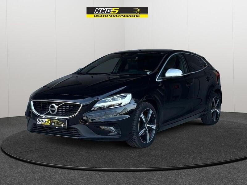 Volvo V40 D2 R-design Momentum