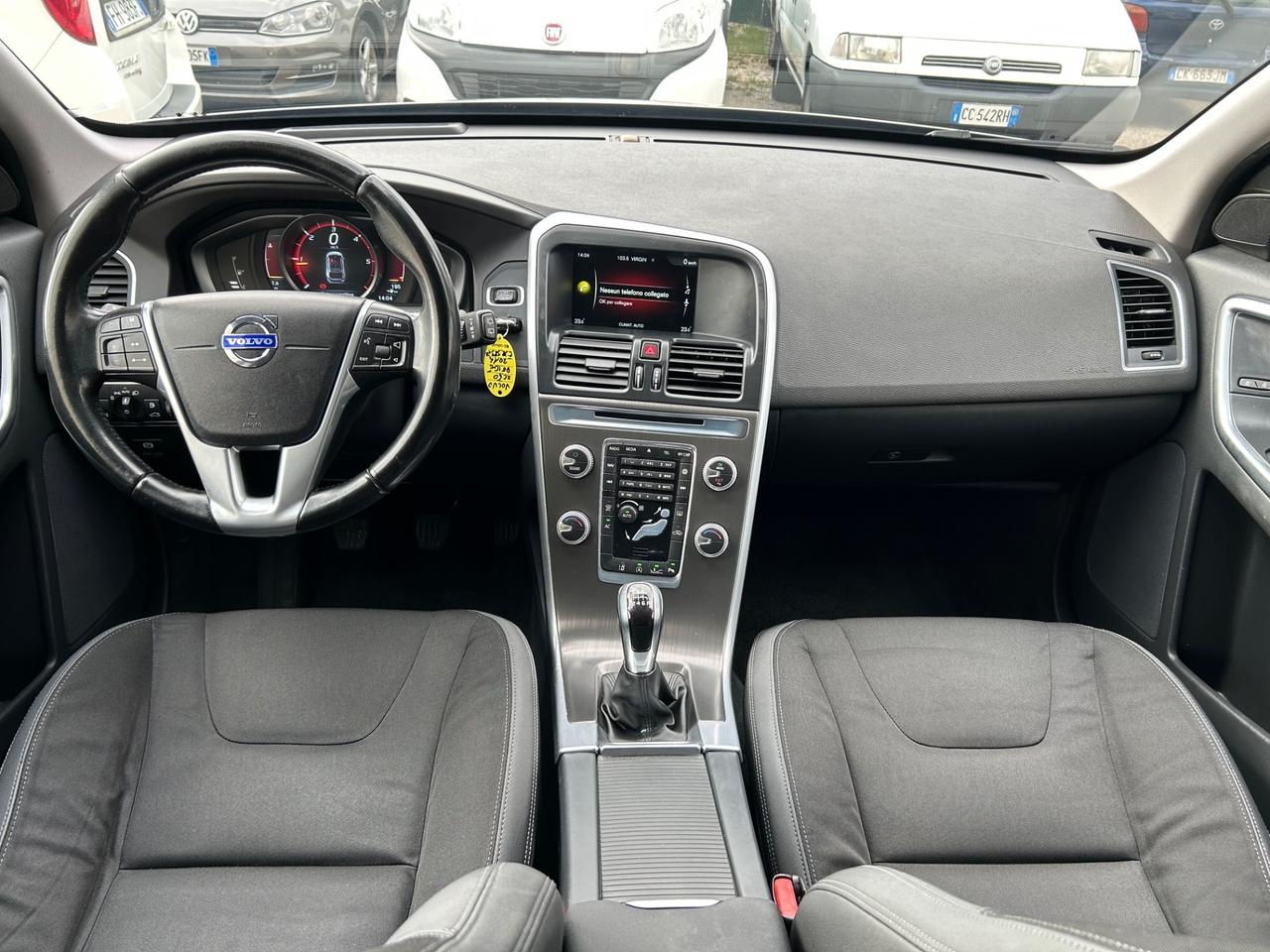 Volvo XC 60 XC60 D4 R-design Momentum Euro6