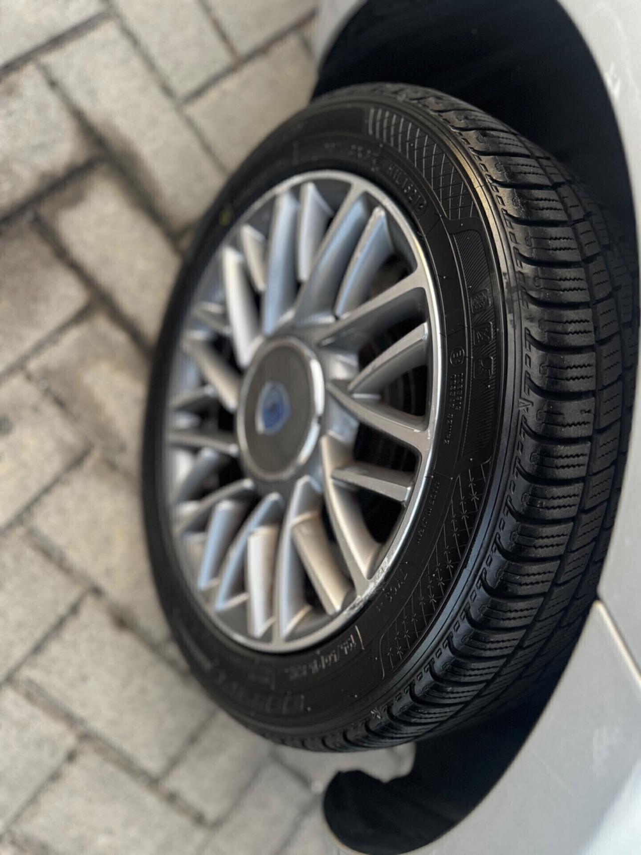 Lancia Ypsilon 1.2 69 CV 5 porte GPL Ecochic Platinum