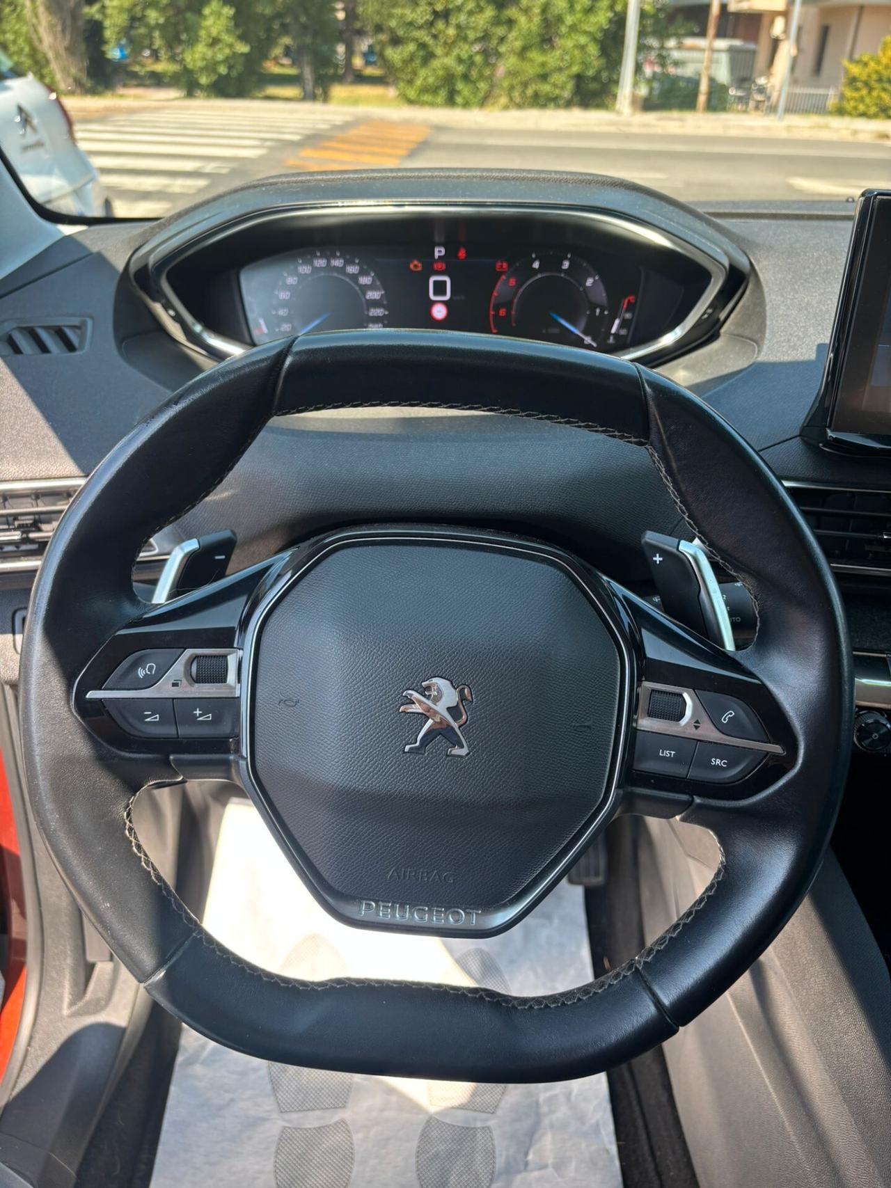 Peugeot 5008 BlueHDi 130 S&S EAT8 Allure Pack NESSUN VINCOLO