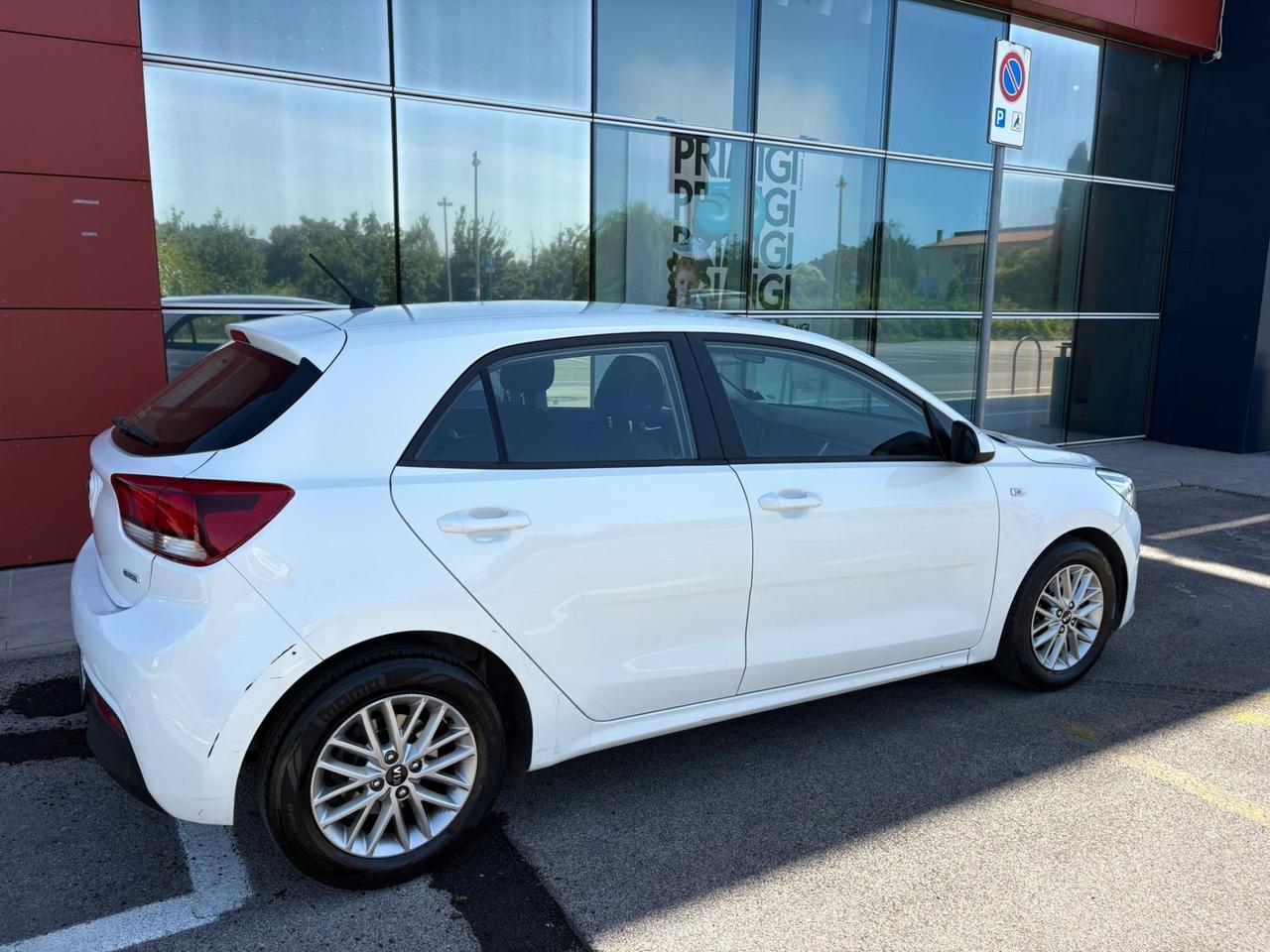 Kia Rio 1.4 CRDi 5 porte Active 2017 171.000 KM