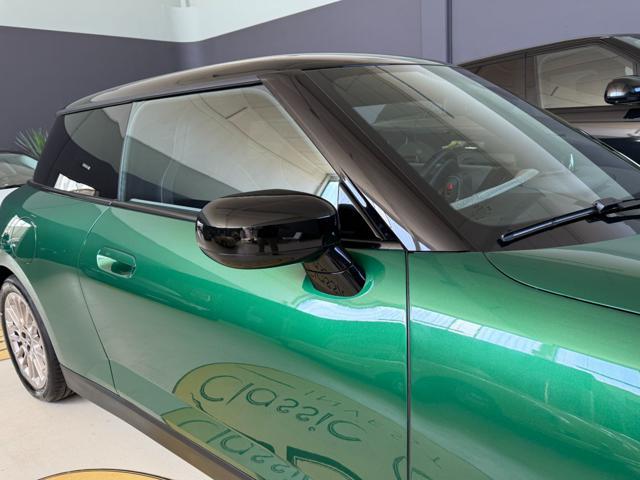 MINI Cooper E Cooper E Favoured BRITISH RACIG GREEN