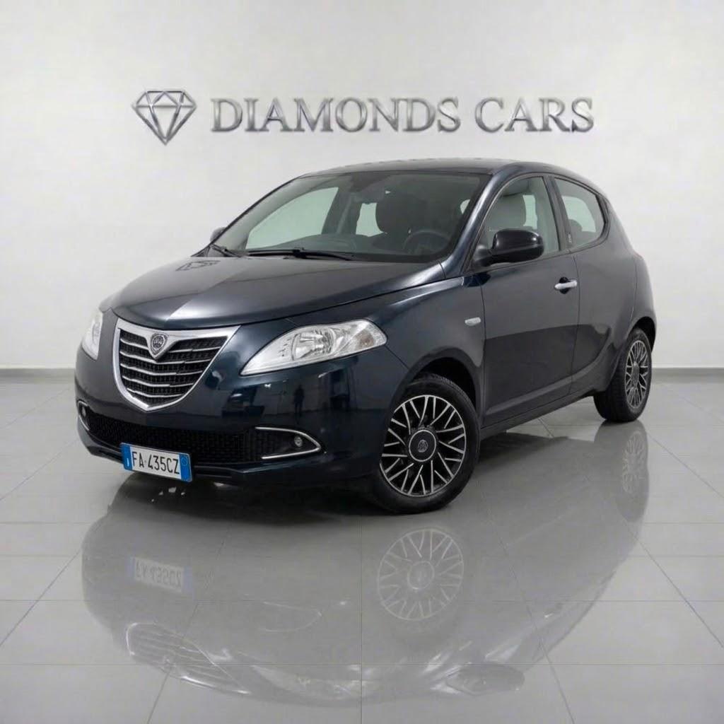 Lancia Ypsilon 0.9 BENZINA AUTOMATICA