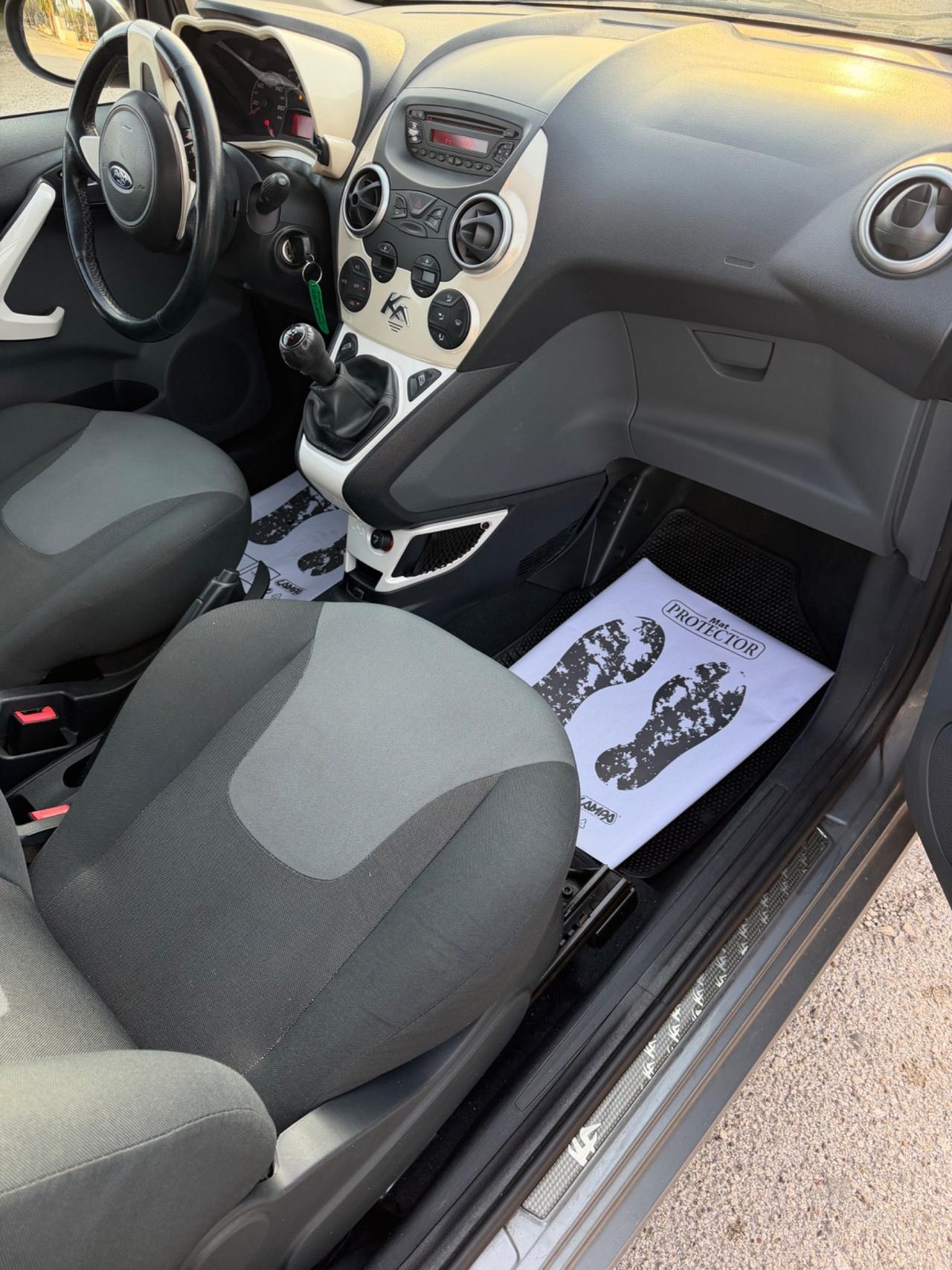 Ford Ka 1.3 TDCi 75CV Titanium cDPF